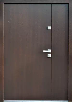 Drzwi dwuskrzydłowe drewniane zewnętrzne wzór wzór 901,1 w kolorze orzech.